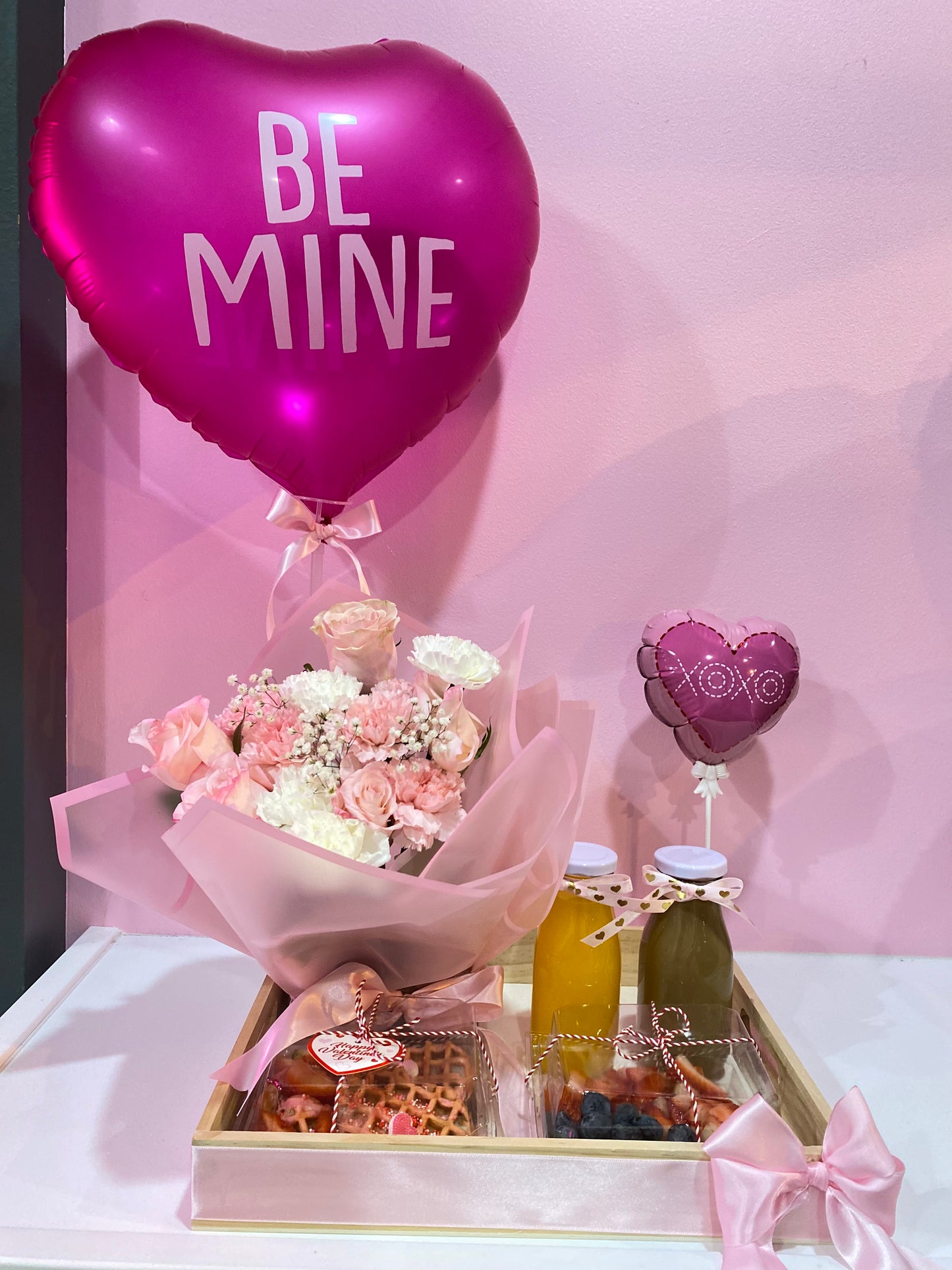 Valentine's breakfast tray