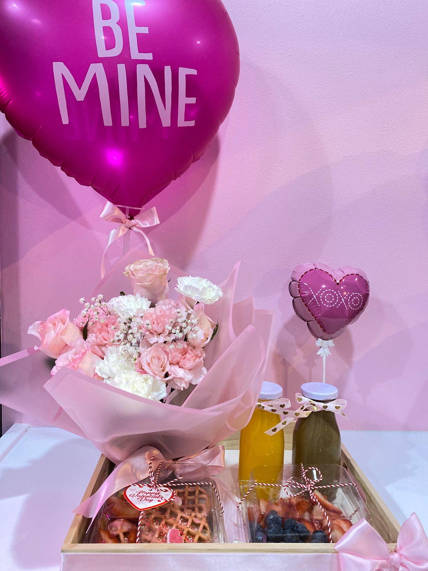 Valentine's breakfast tray
