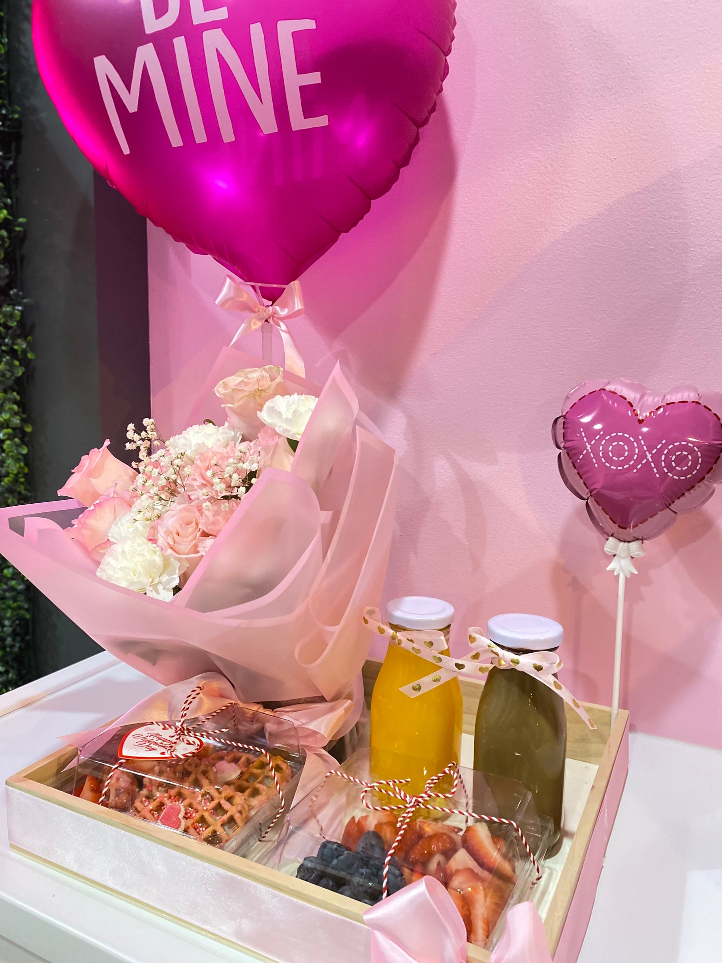 Valentine's breakfast tray