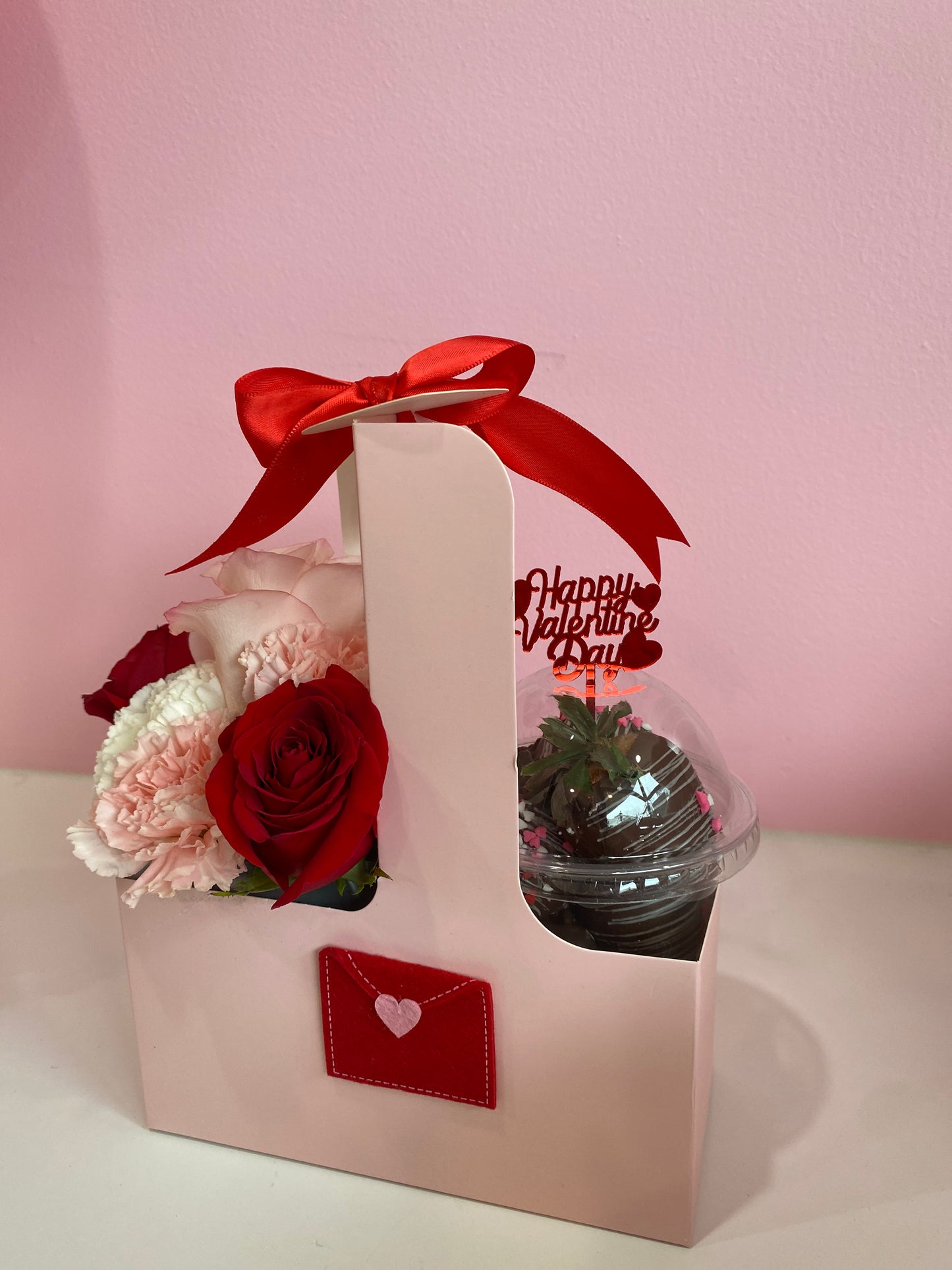 Valentine's Day stawberry & flower cup holder