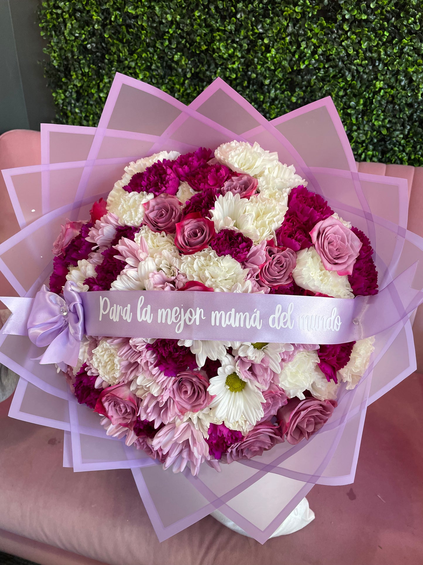 Mixed rose bouquet