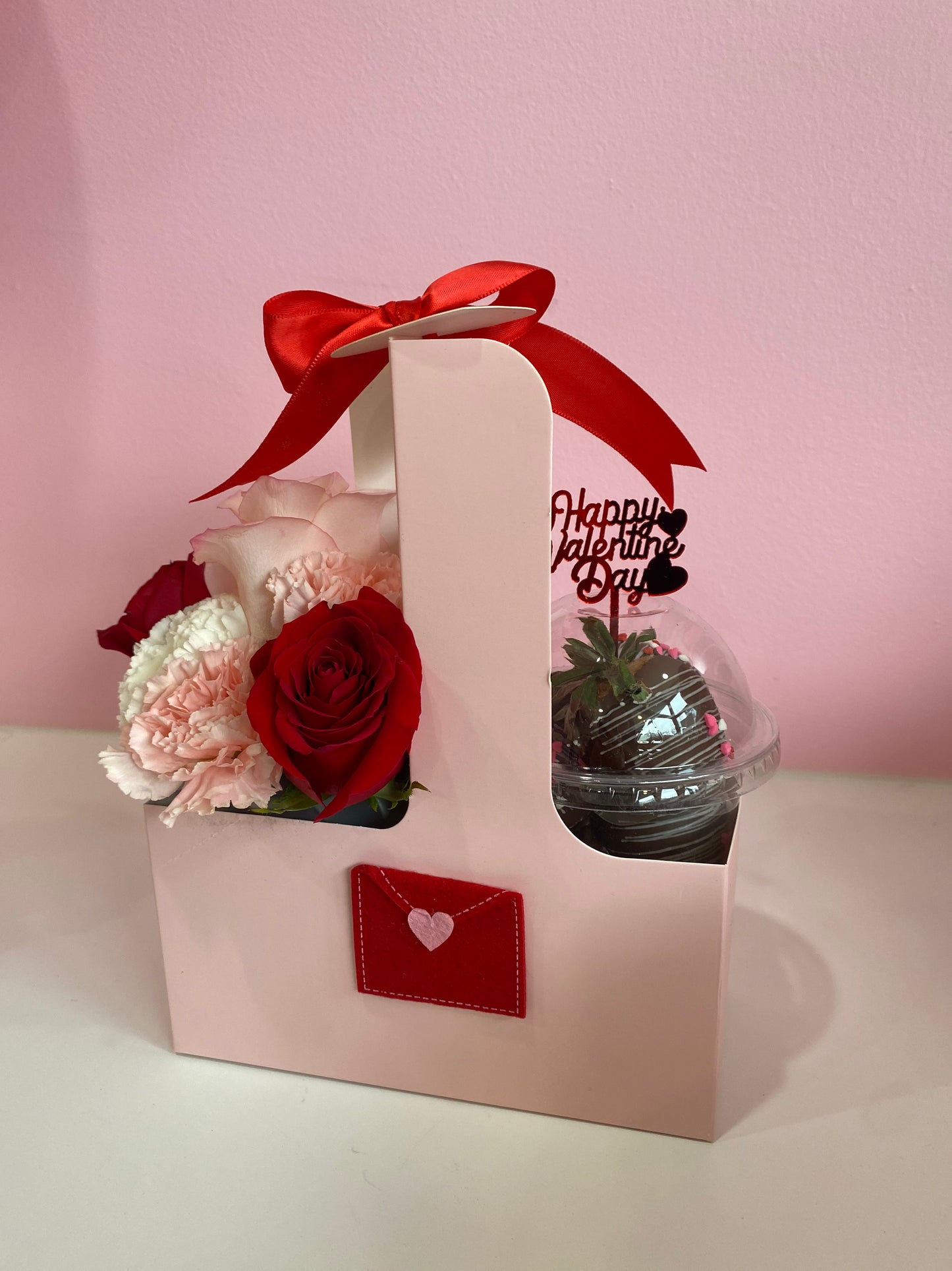 Valentine's Day stawberry & flower cup holder